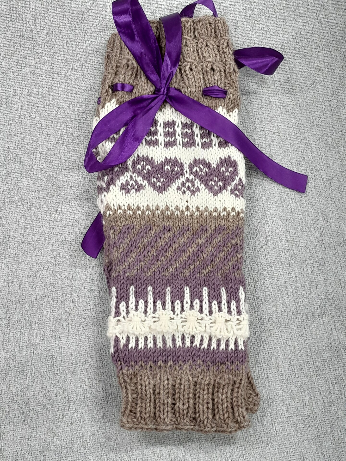 NannakoiKnits Säärystimet Beige-lila-valkoinen