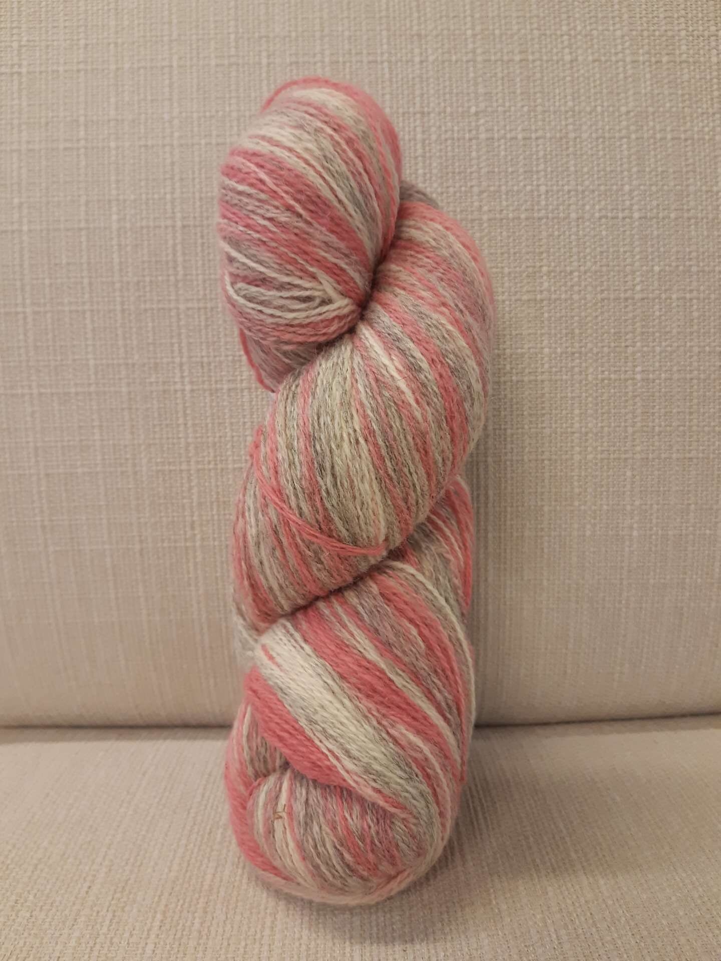 Aade Lõng Vironvilla 8/2 vyyhti monivärinen Pink-Grey n. 240g