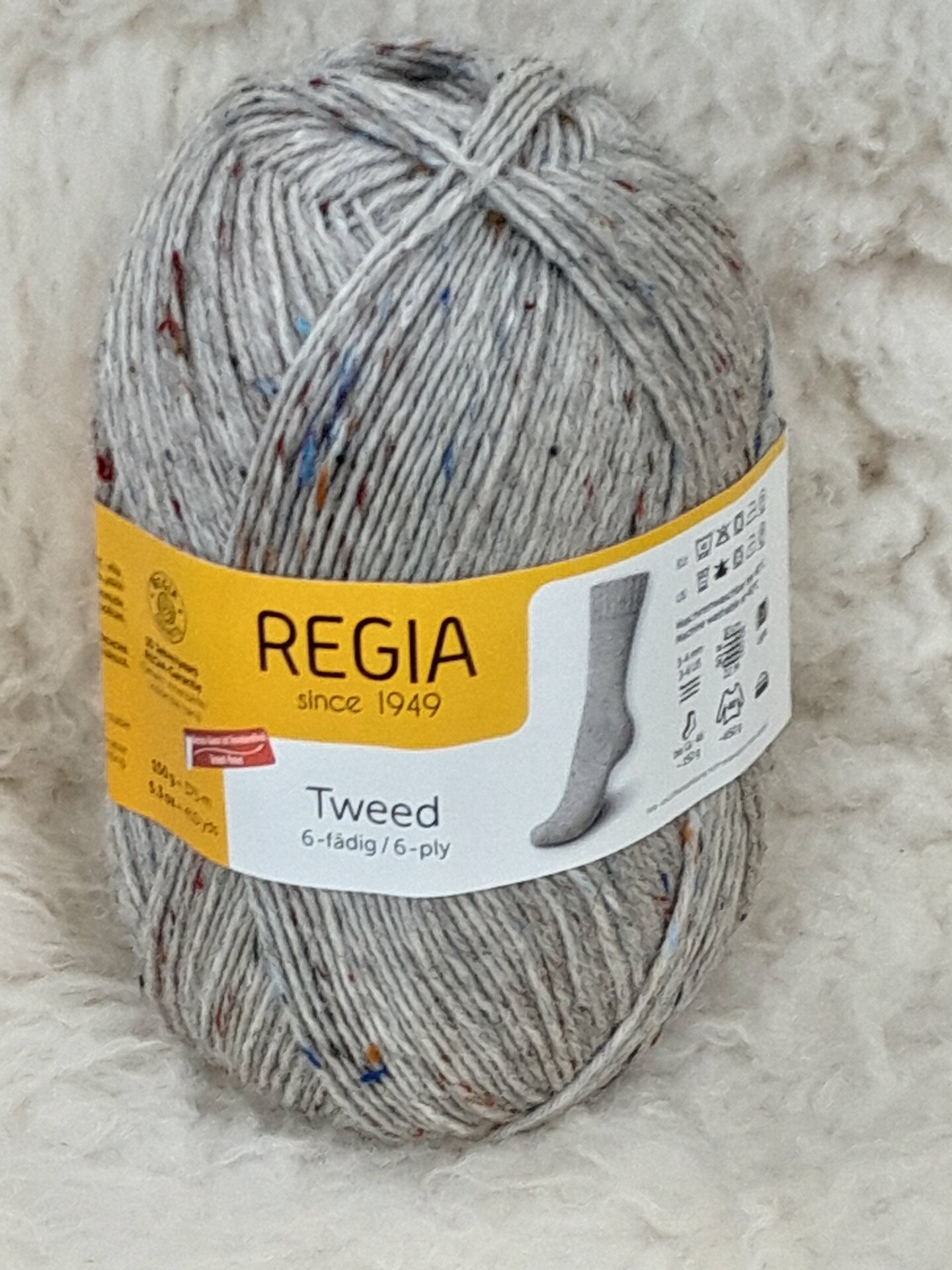 Regia Tweed 6-ply 90 harmaa