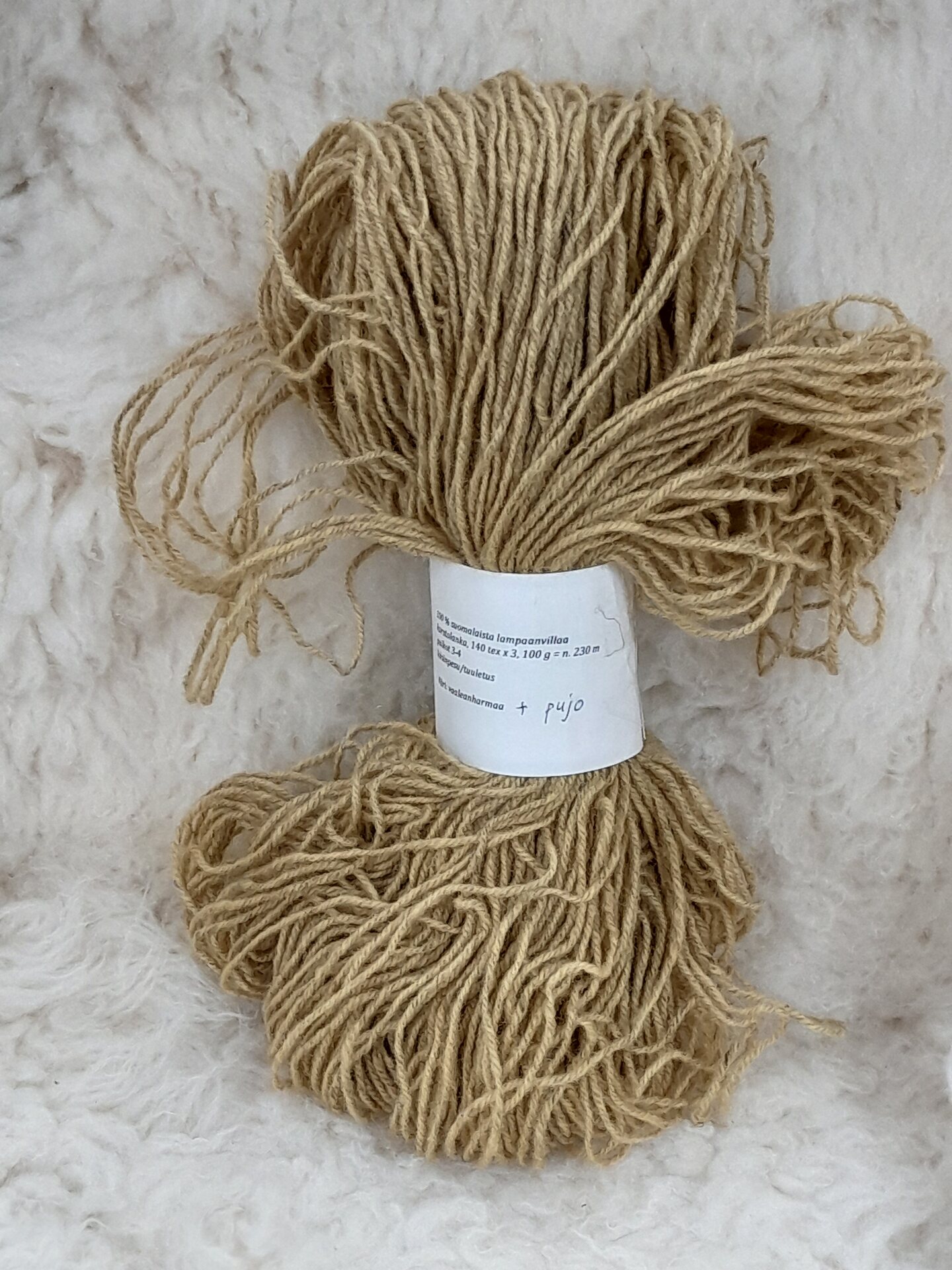 Kasvivärjätty Karstalanka 140x3, 100g n.230m VH+pujo