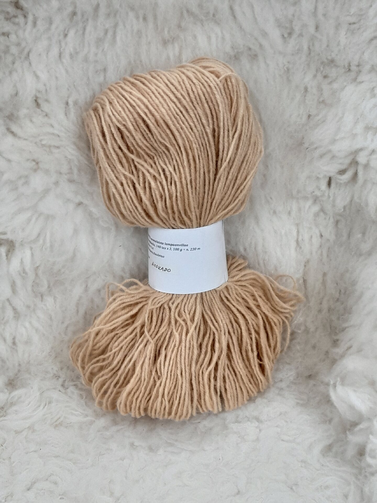 Kasvivärjätty Karstalanka 140x3, 100g n.230m Avokado