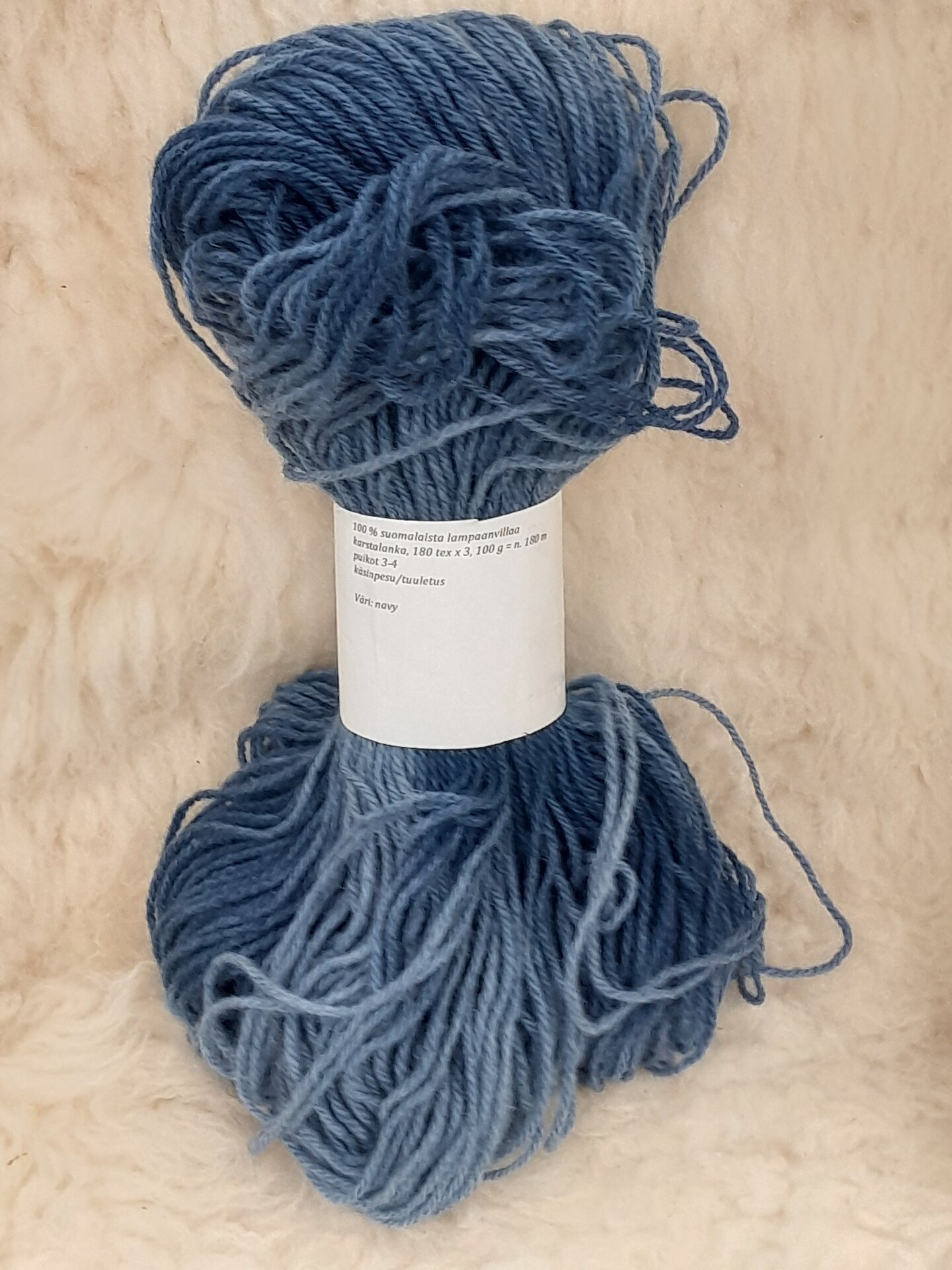 Kasvivärjätty Karstalanka 180x3, 100g n. 180m Navy