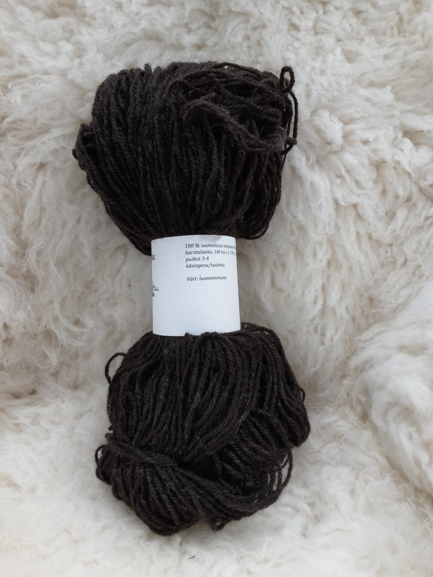 Värjäämätön karstalanka 140X3, 100G N.230M Luonnonmusta