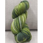 Aade Lõng Vironvilla 8/2 vyyhti monivärinen Green-white n. 220g