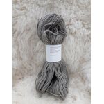 Kampalanka värjäämätön 110x4, 100g n. 210m Keskiharmaa