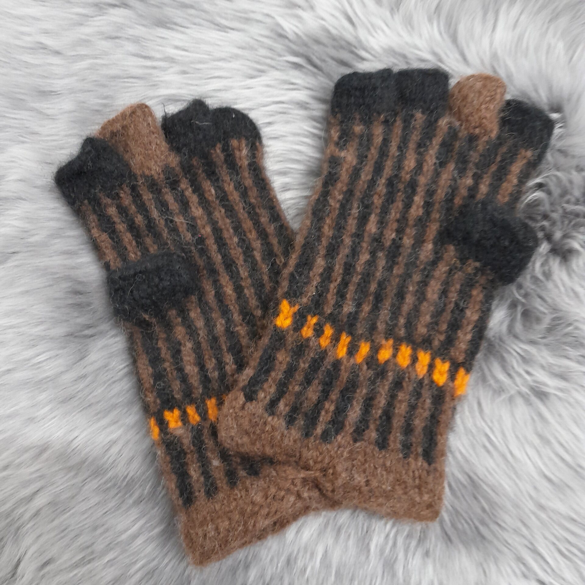 Tuula Tanner Vanutetut kynsikkäät L