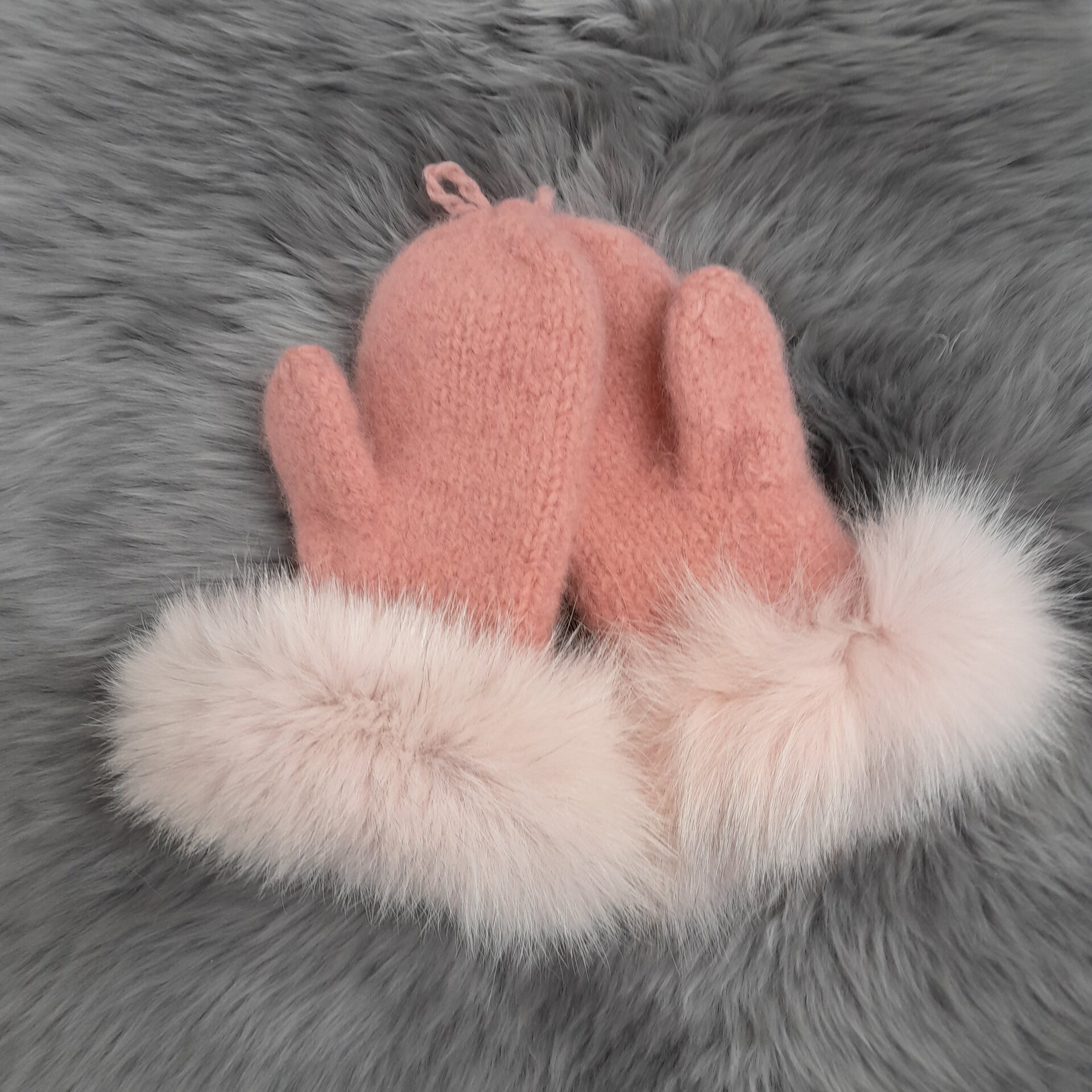 Tuula Tanner Lasten vanutetut vanttuut Vanharoosa