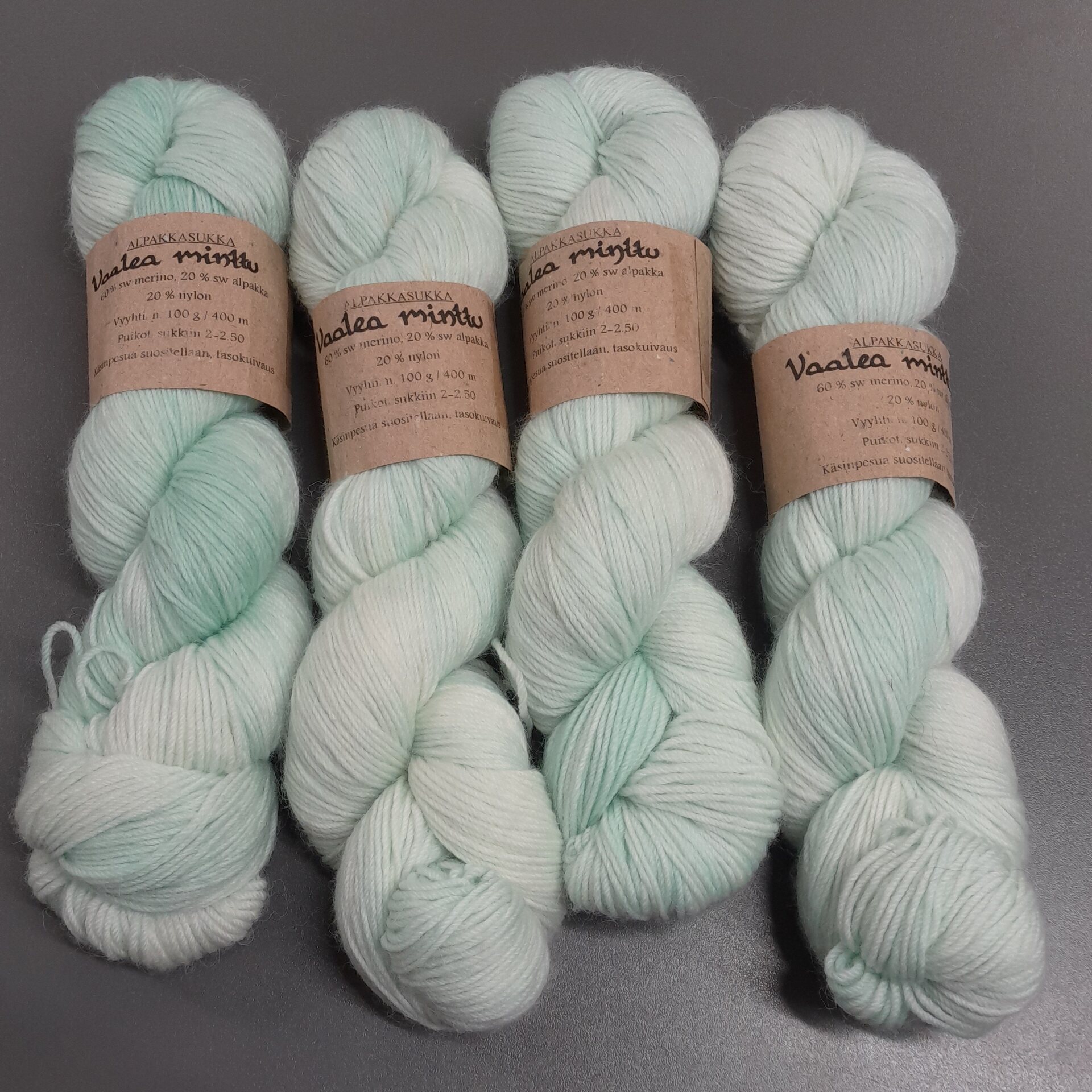 Skeinfinity Alpakkasukka Vaalea minttu