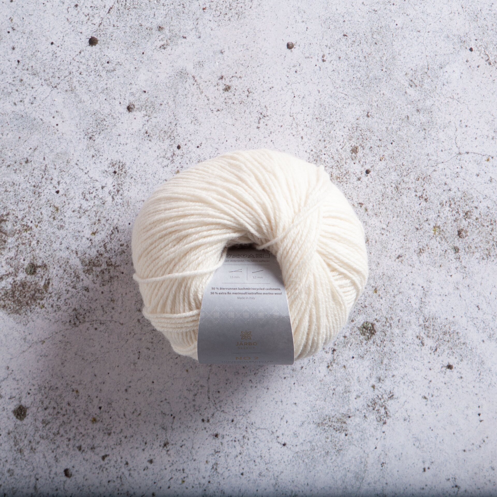 Select NO 2 Recycled Cashmere Blend 1 pearl