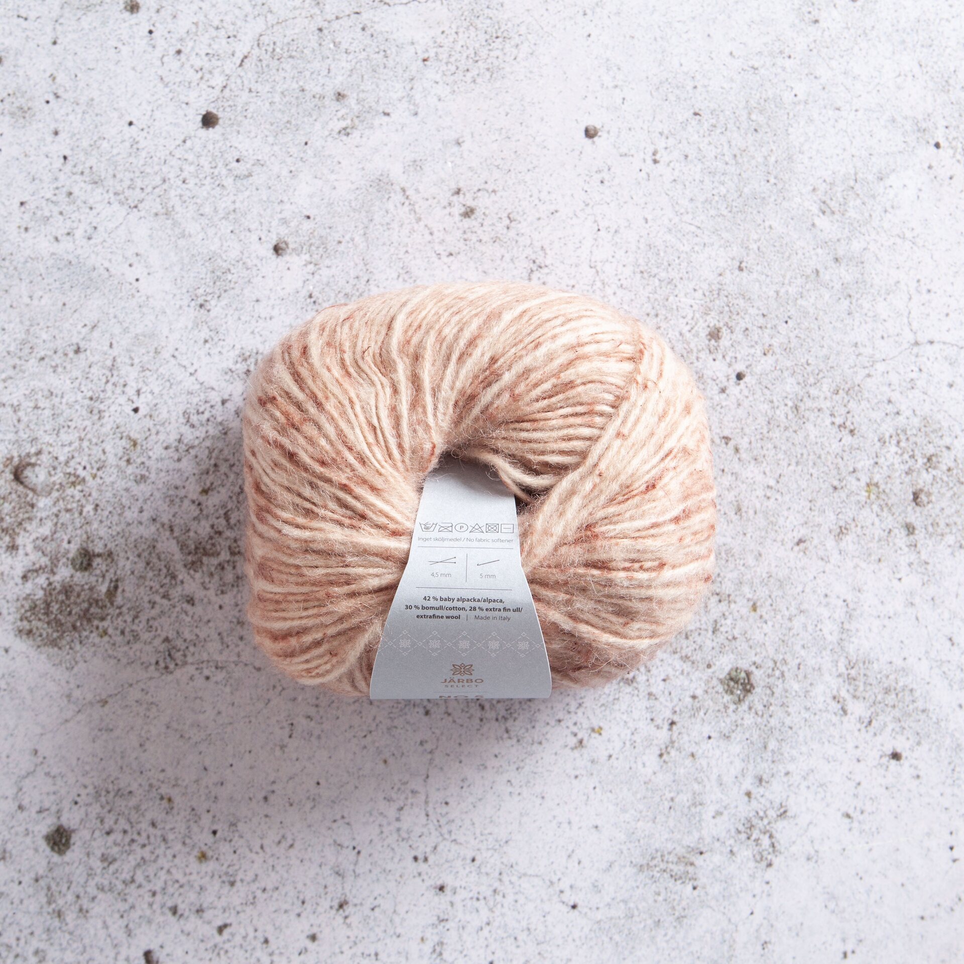 Select NO 5 Botanically Dyed Alpaca Blend 5 ruby beets