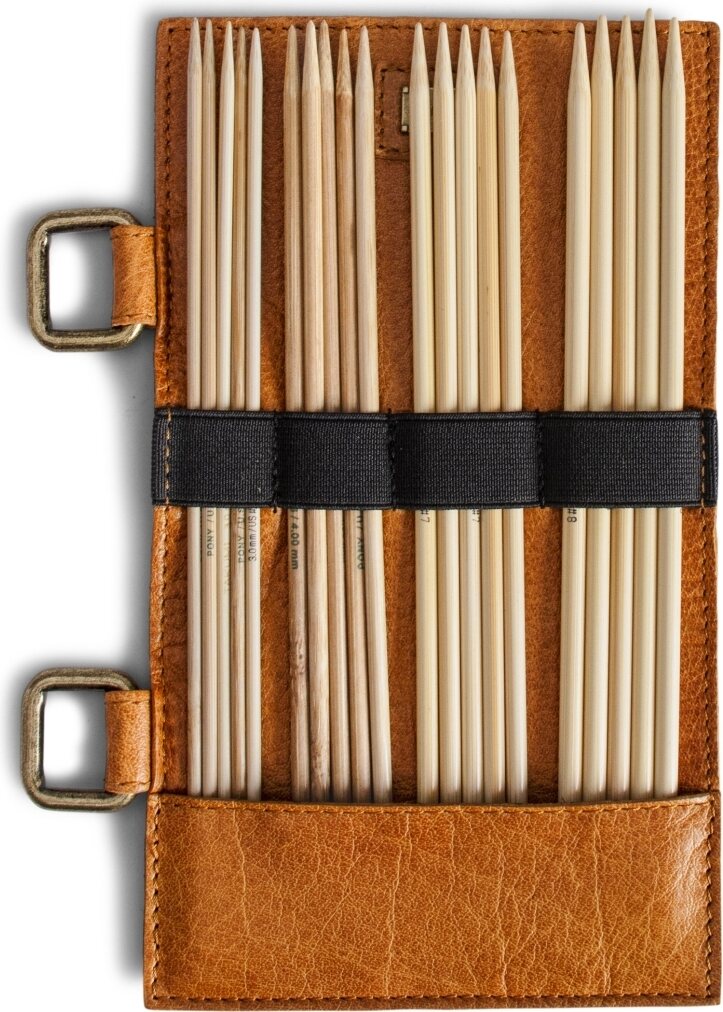 Muud Carita G lisäosa sukkapuikoille kuminauhalla Whisky