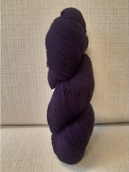 Aade Lõng Vironvilla 8/2 vyyhti yksivärinen Dark lila n. 250g